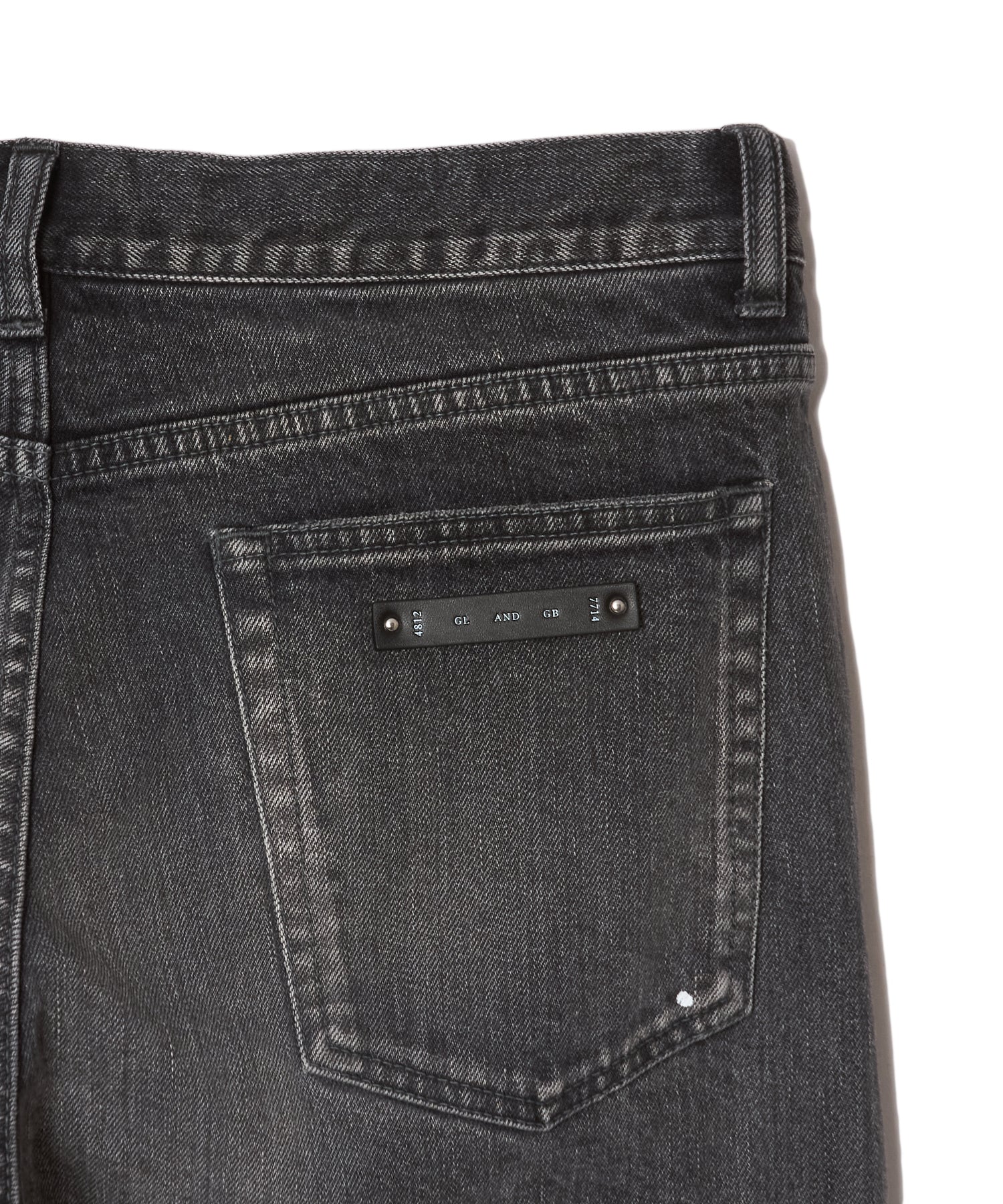 BORN FREE GARAGE USED SELVEDGE STRETCH JEANS