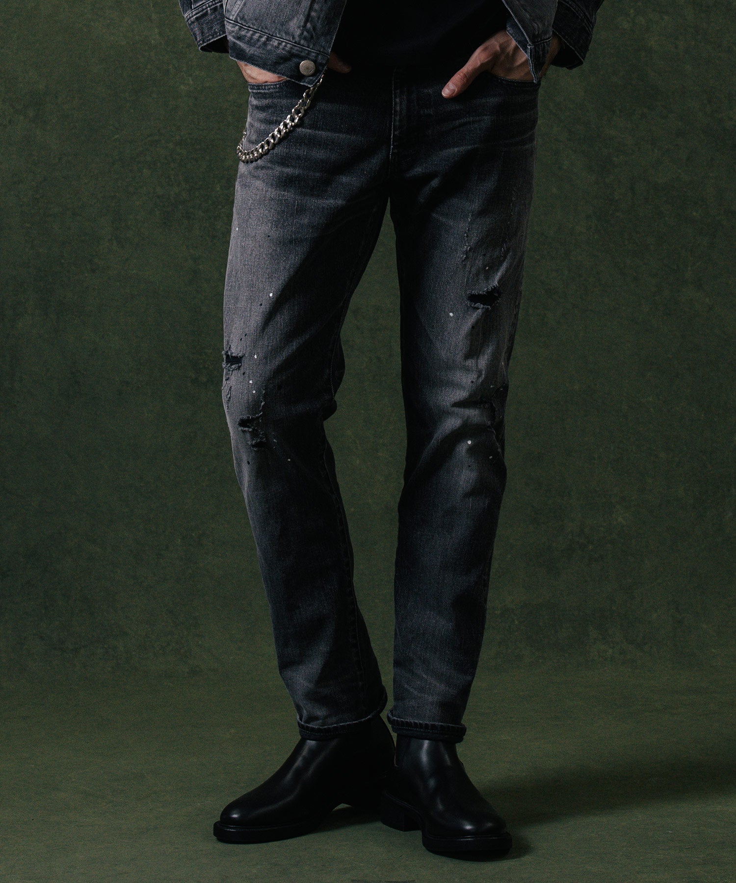 BORN FREE GARAGE USED SELVEDGE STRETCH JEANS