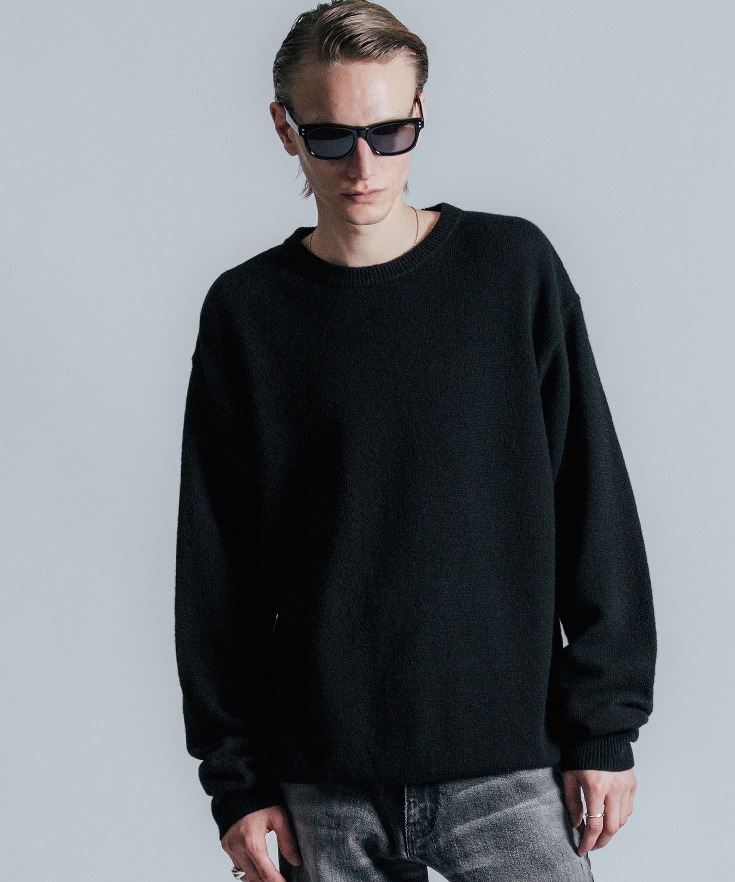 YAK CREW NECK KNIT SWEATER