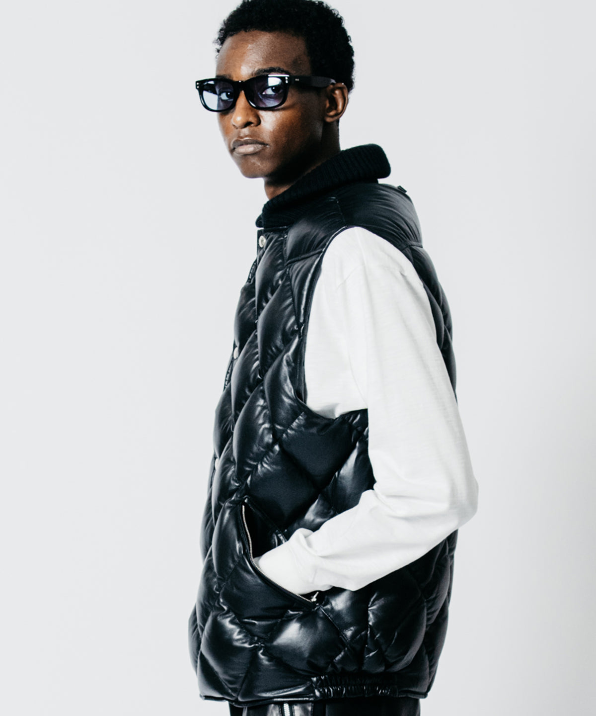 DIAMOND QUILT LAMB LEATHER DOWN VEST