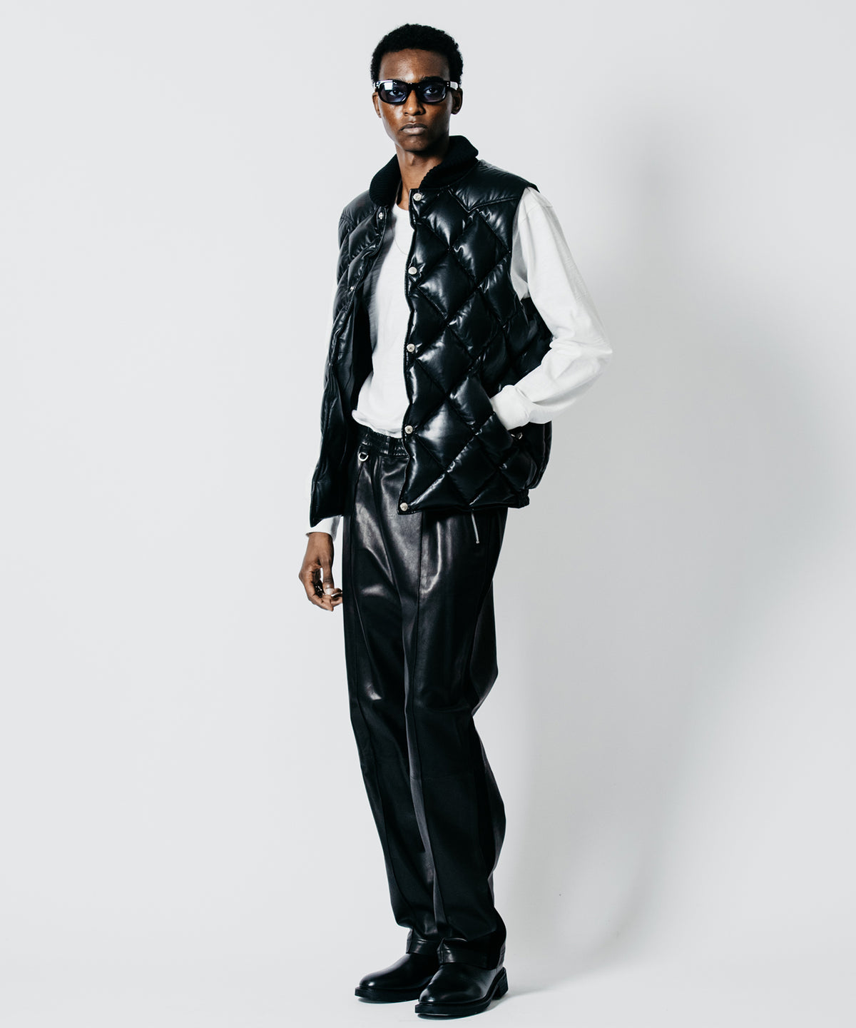 DIAMOND QUILT LAMB LEATHER DOWN VEST