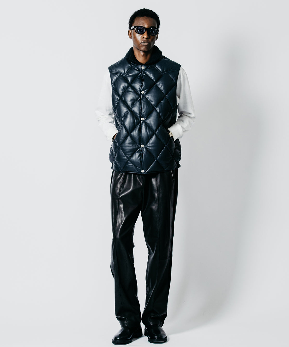 DIAMOND QUILT LAMB LEATHER DOWN VEST