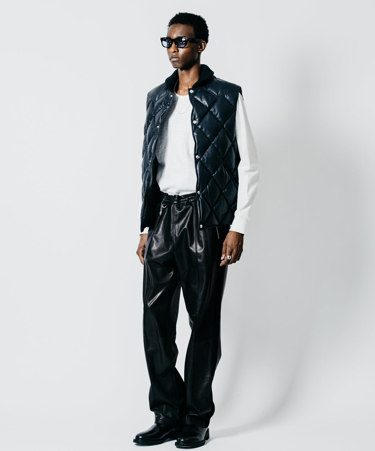 DIAMOND QUILT LAMB LEATHER DOWN VEST