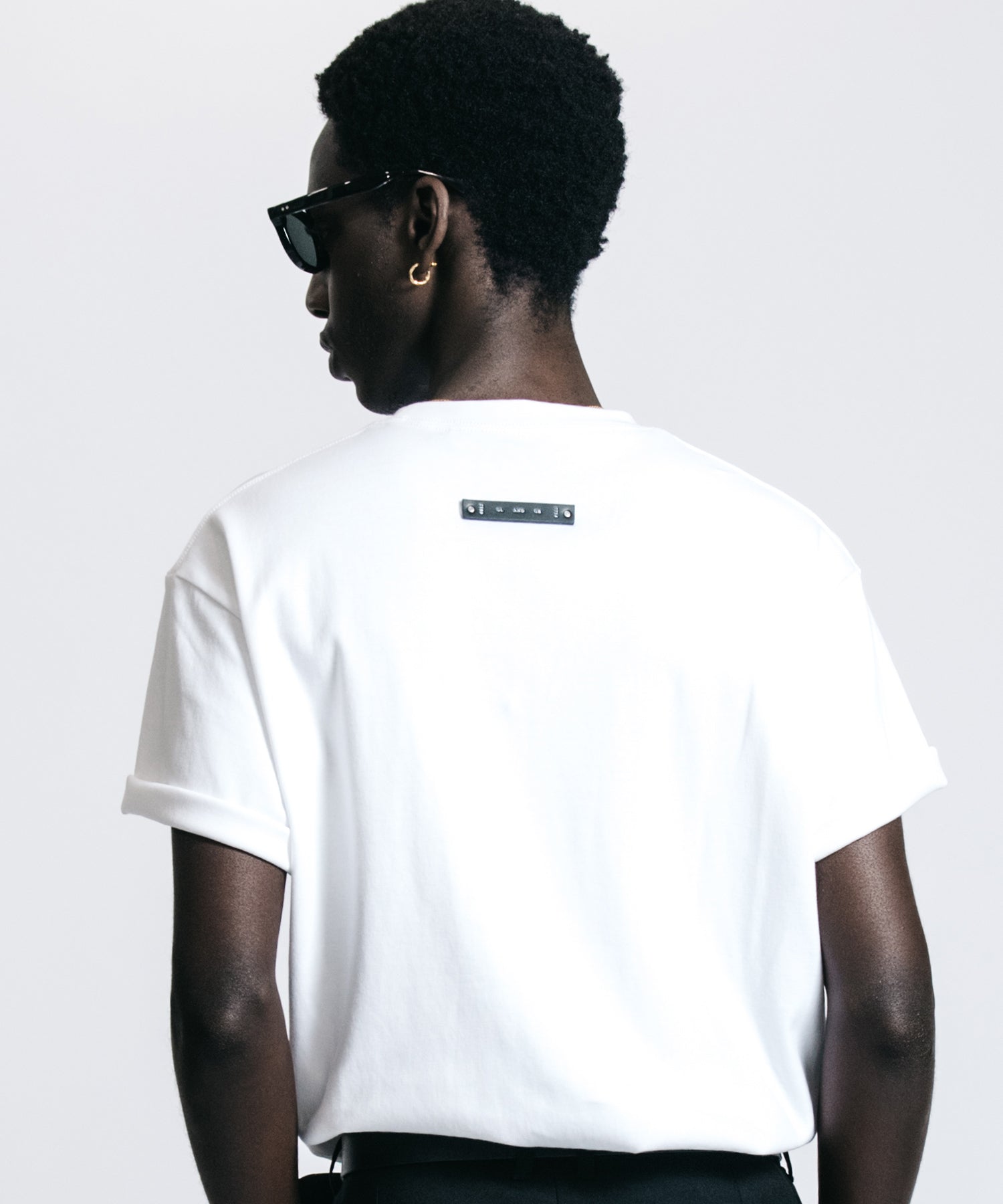 CR EMBROIDERY POCKET T SHIRT