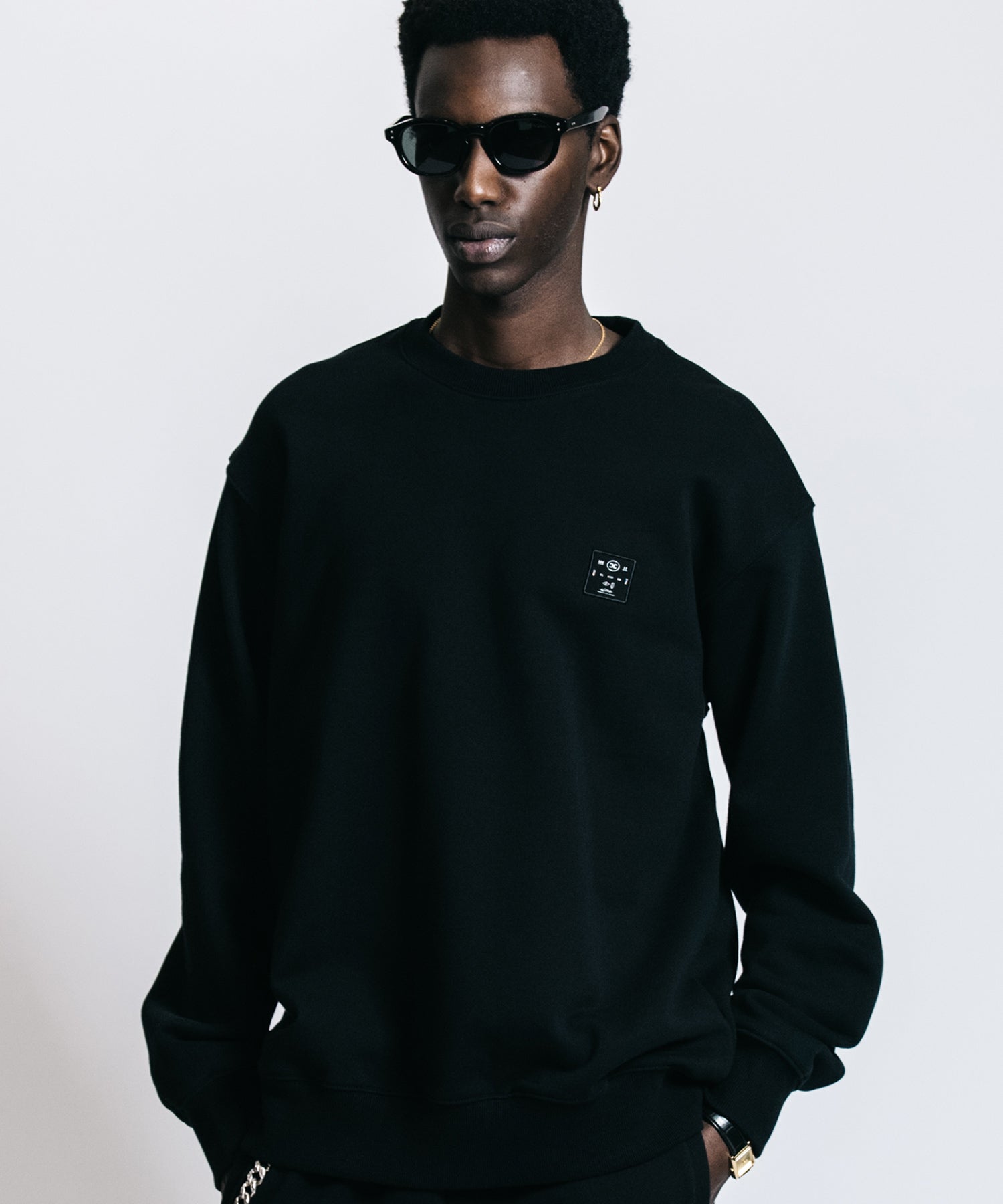 BOX LOGO CREW NECK SWEAT