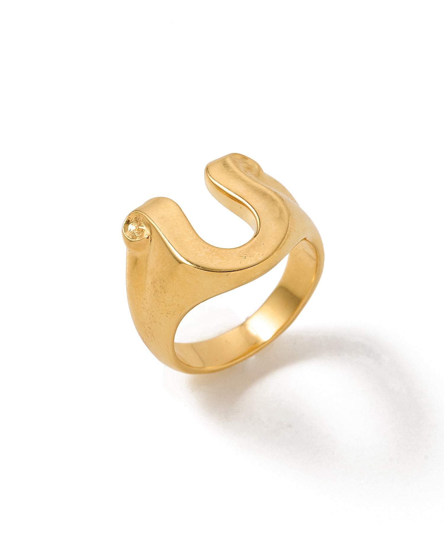 LETTER RIBBON HORSE SHOE RING SMALL 24KDP