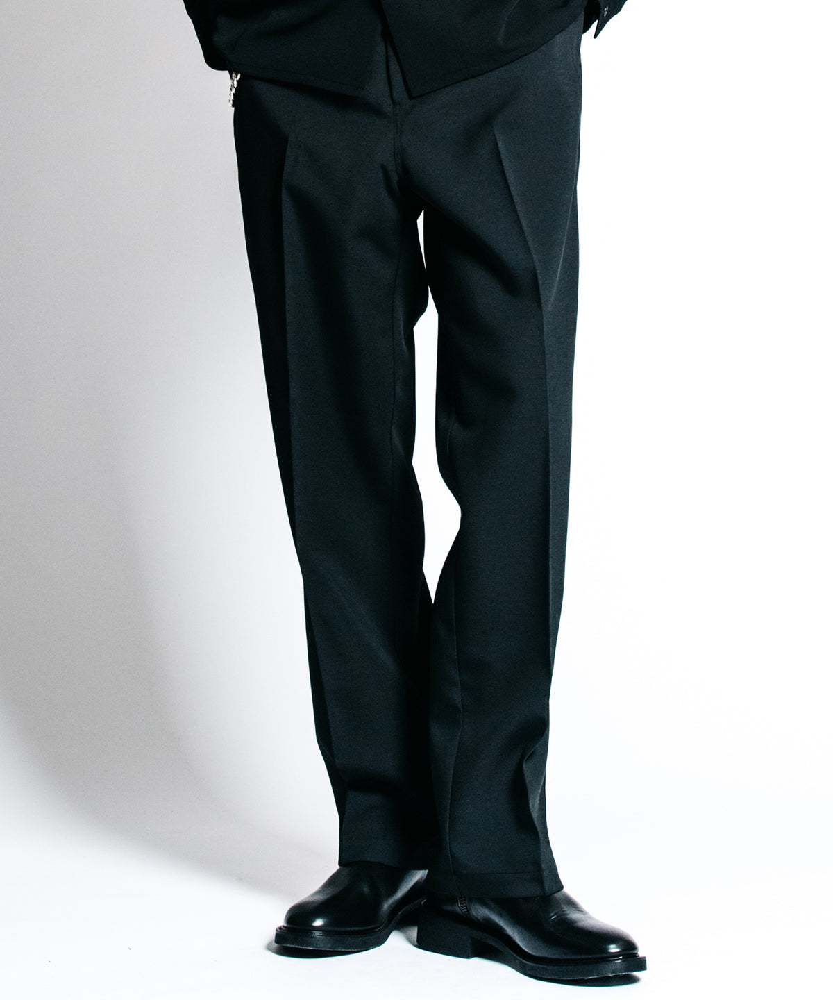 TAILORED TROUSERS – BACK SATIN