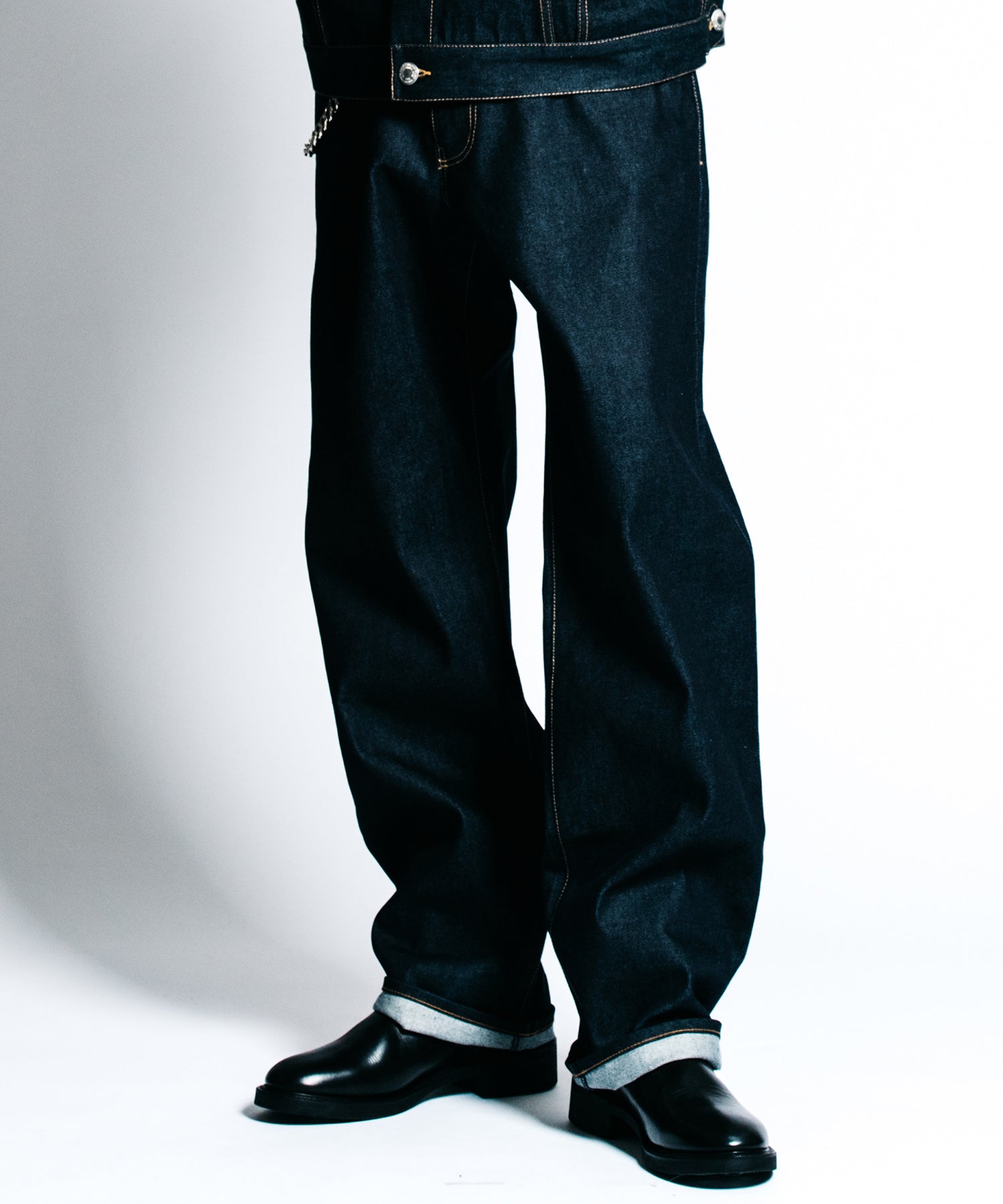 BORN FREE 2 REGULAR STYLE SELVEDGE JEANS