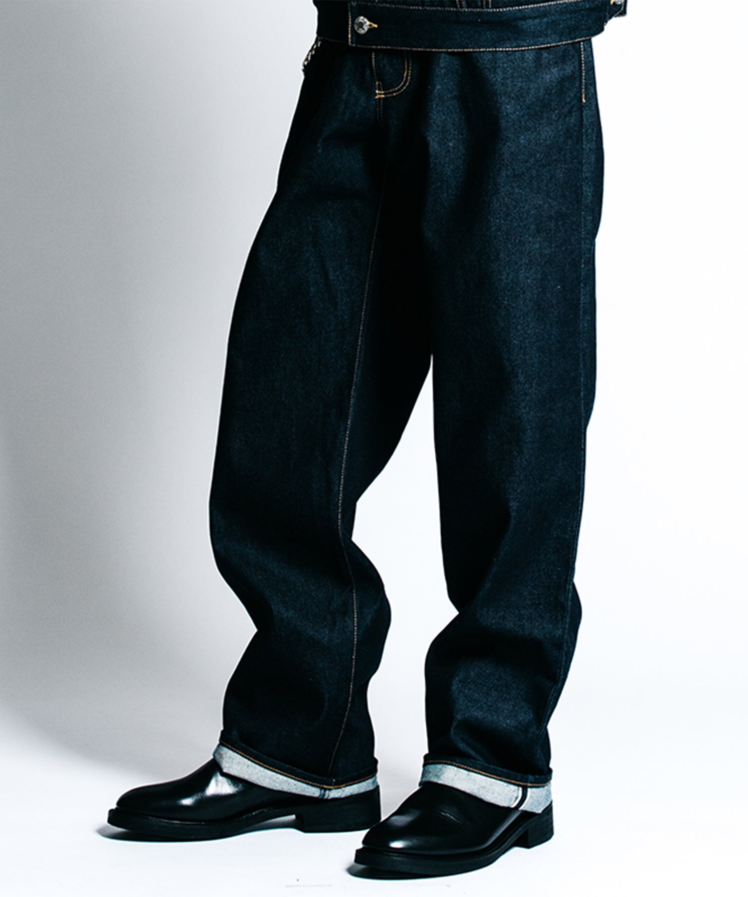 BORN FREE 2 REGULAR STYLE SELVEDGE JEANS