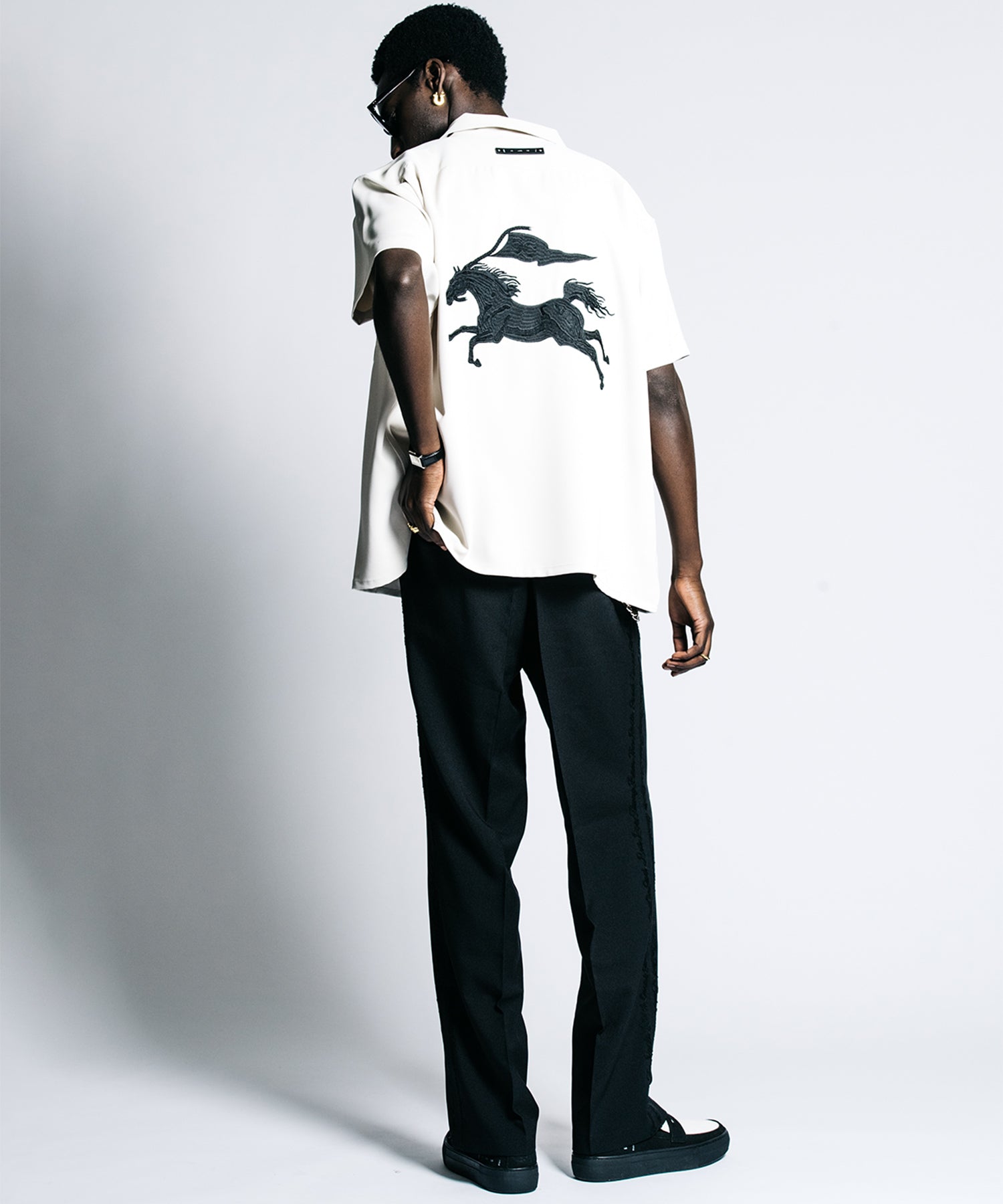 TAILORED MUSTANG EMBROIDERY S/S SHIRT – EASY CARE