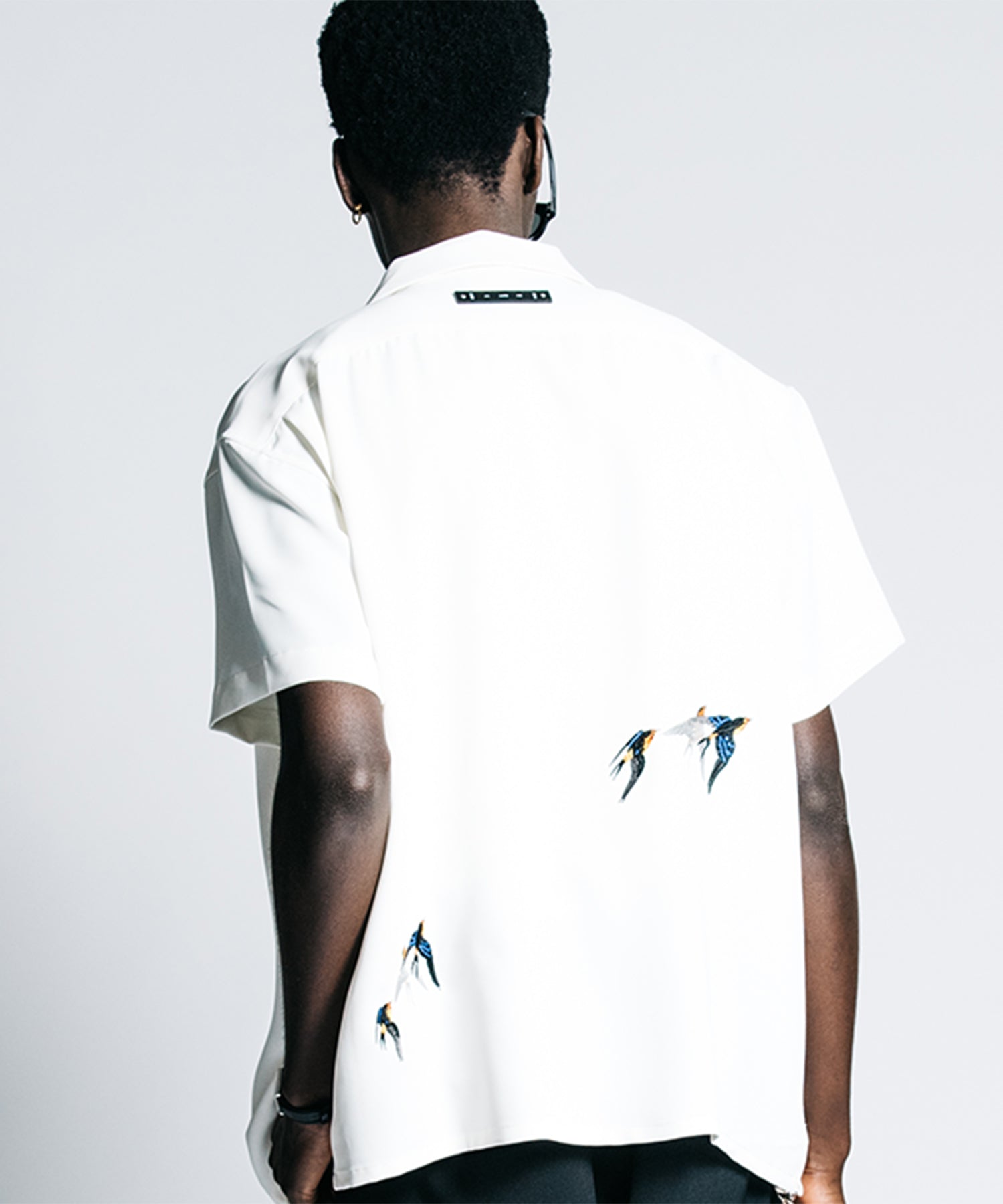 TAILORED SWALLOW EMBROIDERY S/S SHIRT – EASY CARE