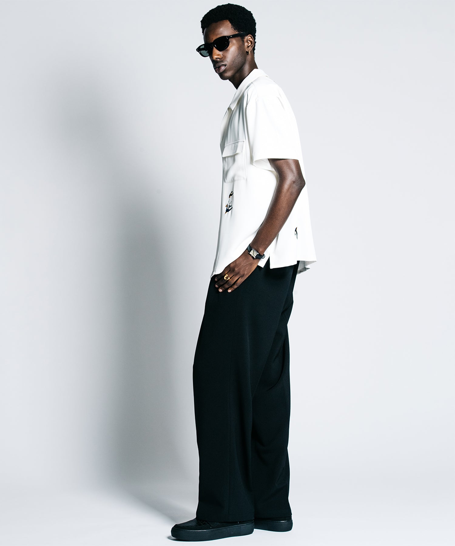 TAILORED SWALLOW EMBROIDERY S/S SHIRT – EASY CARE