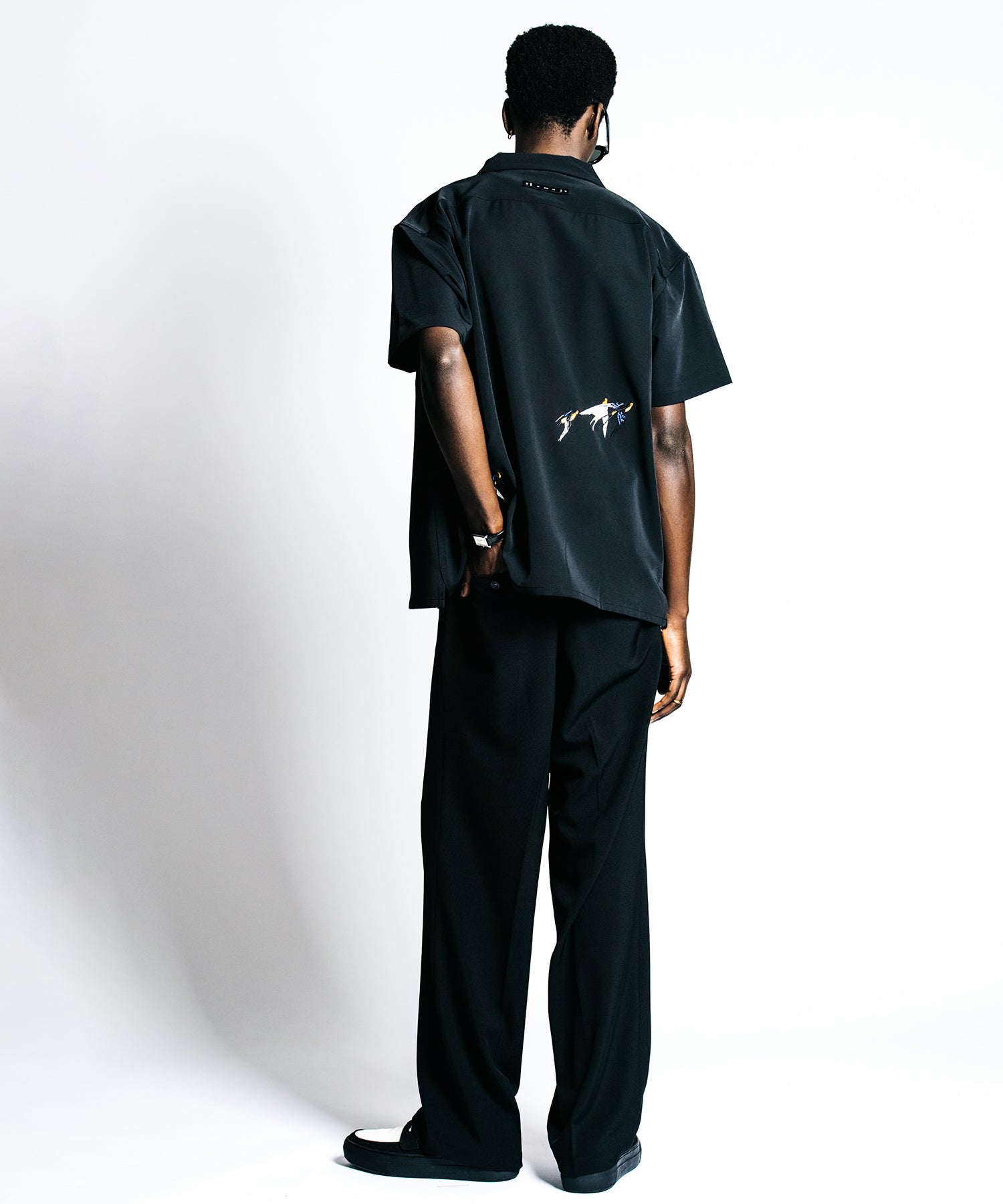 TAILORED SWALLOW EMBROIDERY S/S SHIRT – EASY CARE