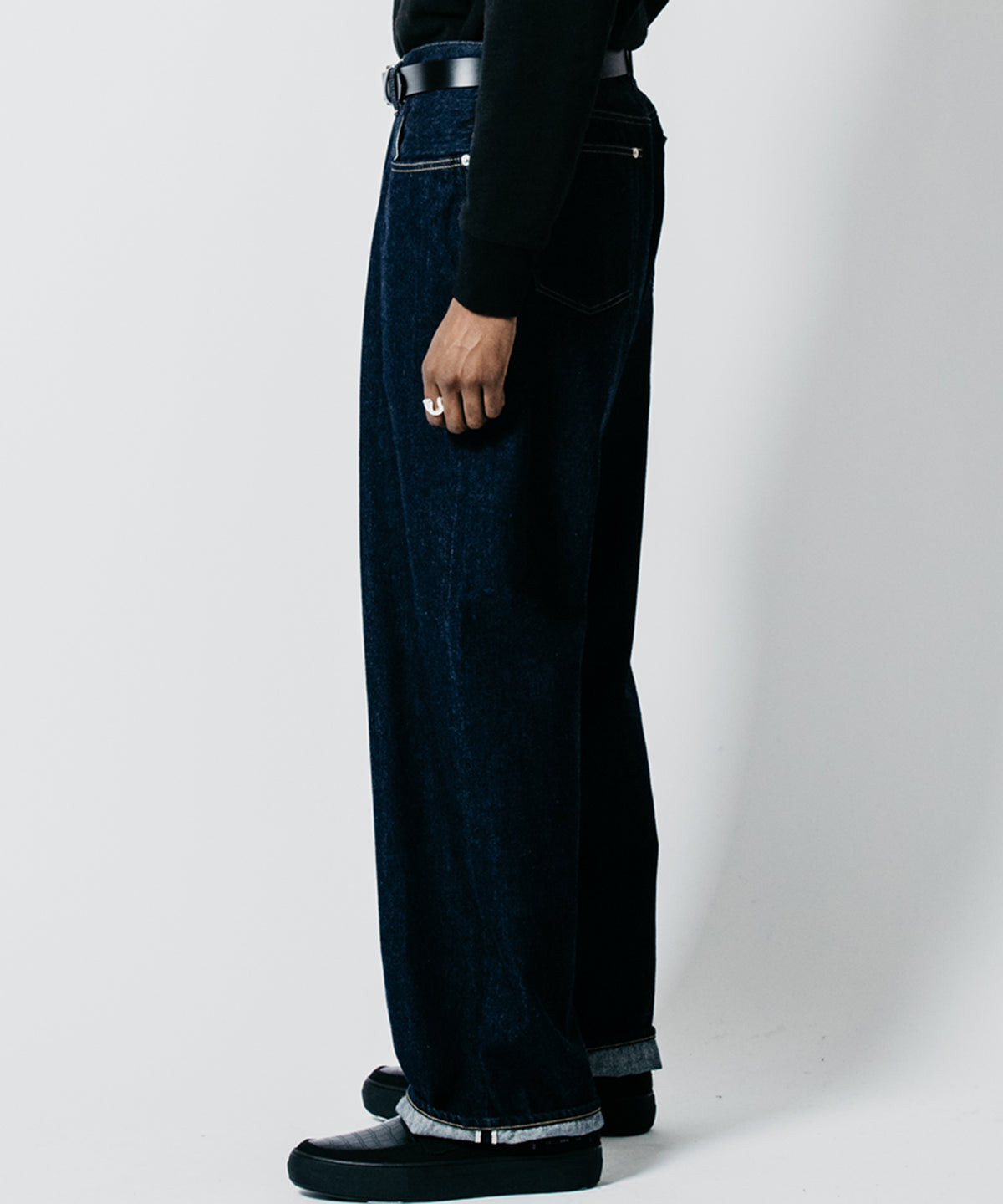 BORN FREE WIDE LUXURY SELVEDGE ONE WASH JEANS - INDIGO MADE IN JAPAN