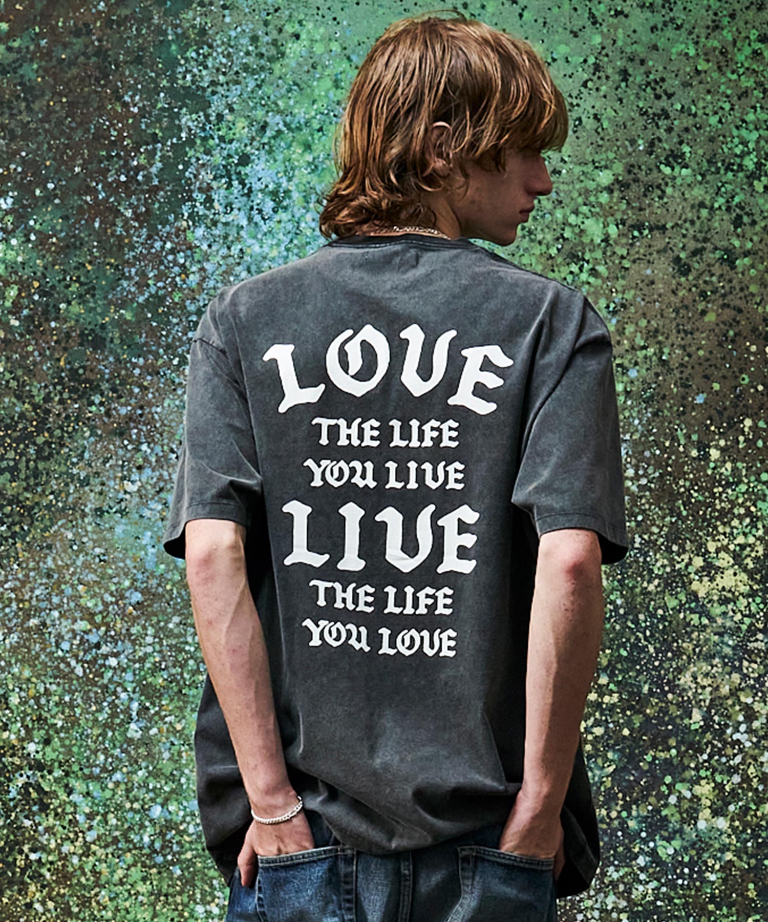 LOVE/LIVE T SHIRT