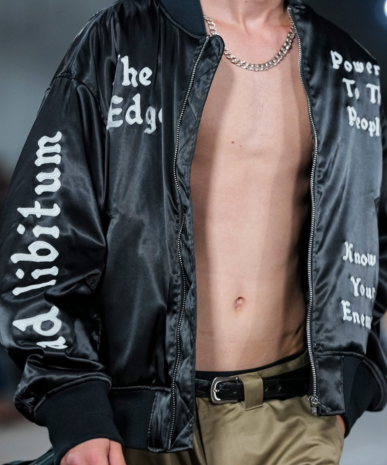 MA1 EMBROIDERY SATIN JACKET