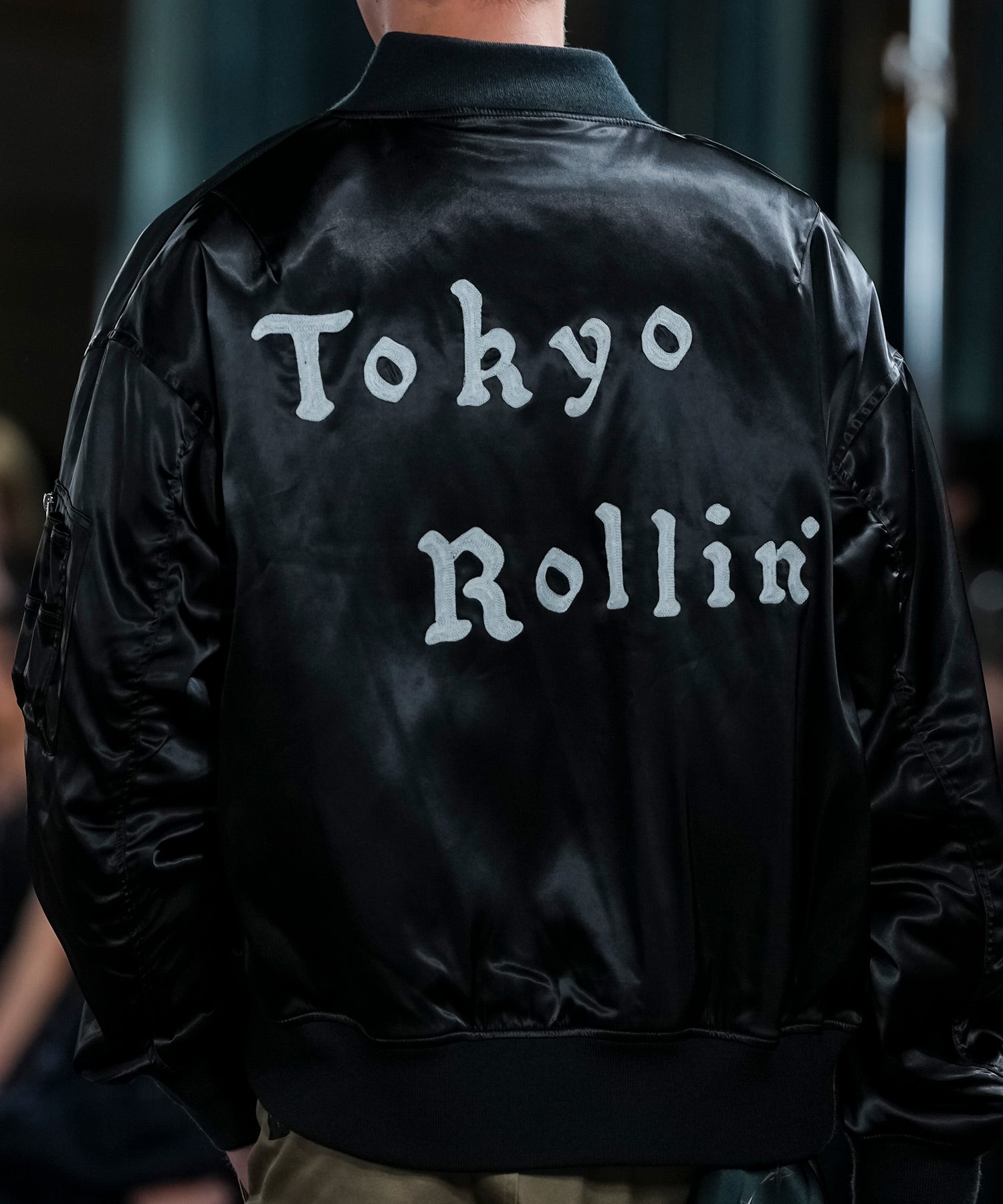 MA1 EMBROIDERY SATIN JACKET